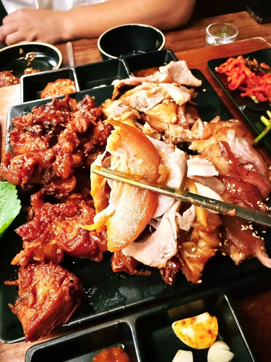 A single piece of plain jokbal on a plate