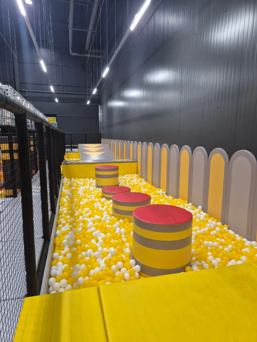Moving through the ring section of Super Challenge