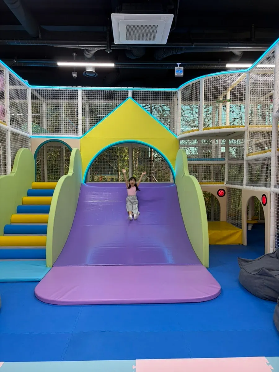 Large jungle gym at Jump's Kids' Ground