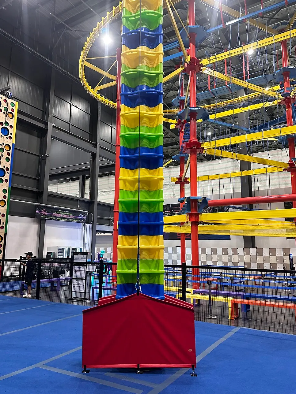 An obstacle section on Jump's Sky Trail