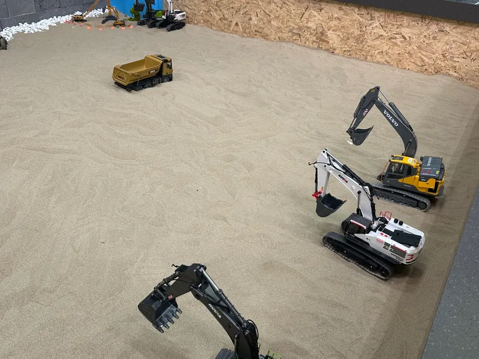 Machines at Jump's screen game arcade