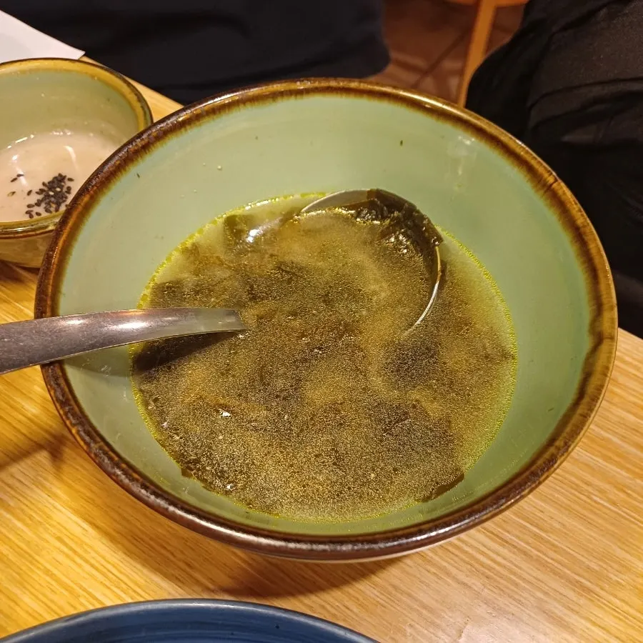 Nutty perilla seaweed soup