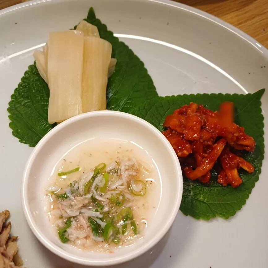 Tender boiled pork slices from the bossam