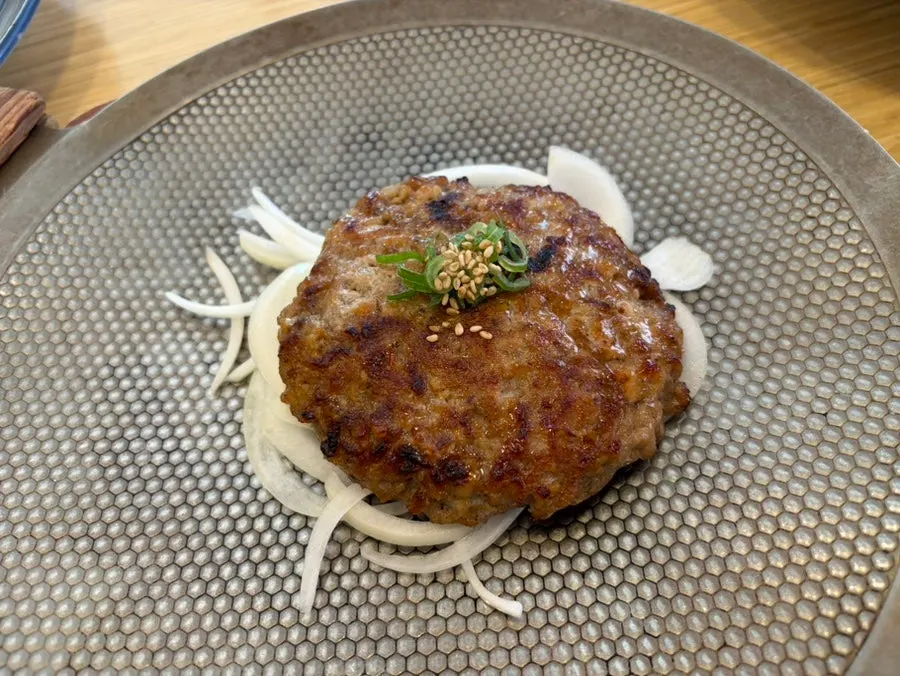 Masil tteokgalbi warming on the induction table