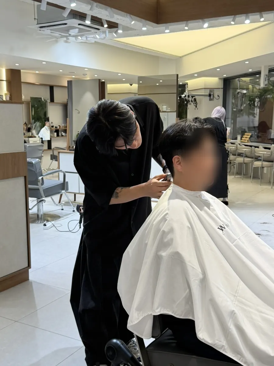 다운펌으로 숱 많아 보이는 완성 머리