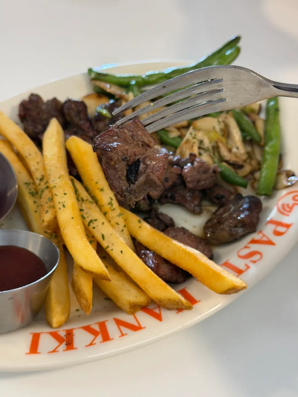 Cross-section of a perfectly cooked skirt steak