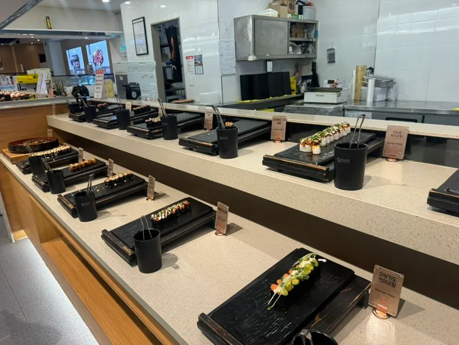 A variety of sushi and roll options