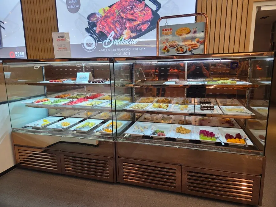 Seafood and sushi selection at Kuu Kuu Nowon Branch