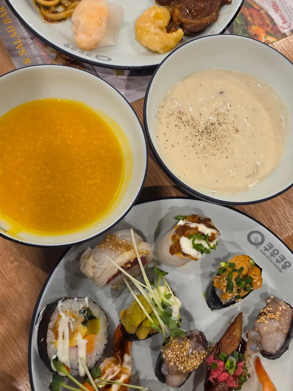 Mala tang, snow crab cream soup, and other soup dishes