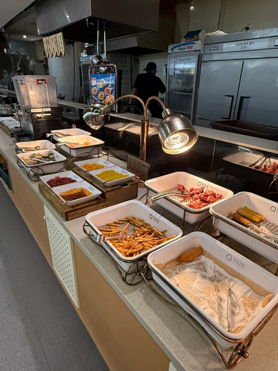 Spacious interior of Kuu Kuu Nowon Branch