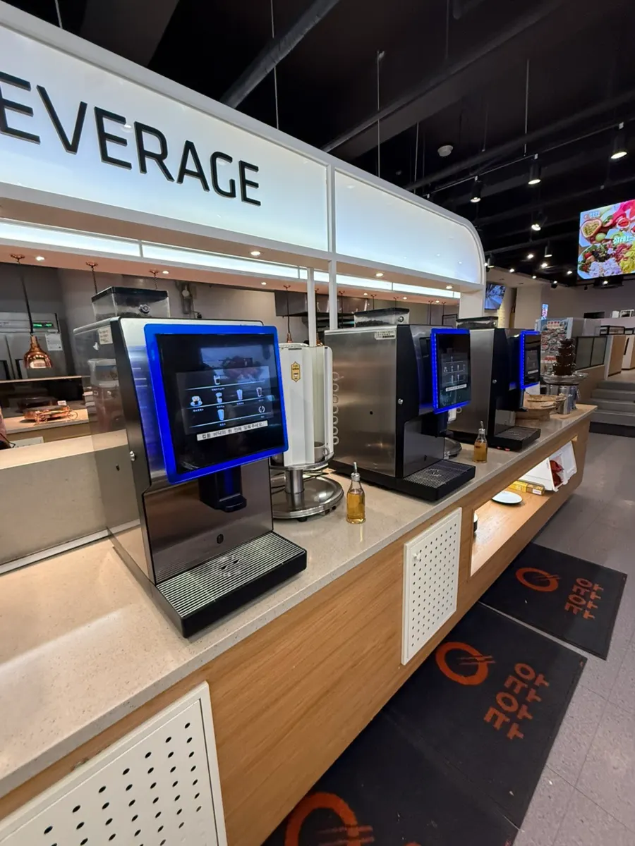 Drink station to enjoy with a meal