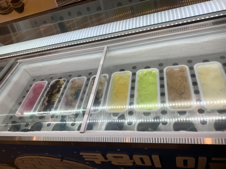 Lemon sorbet and other desserts