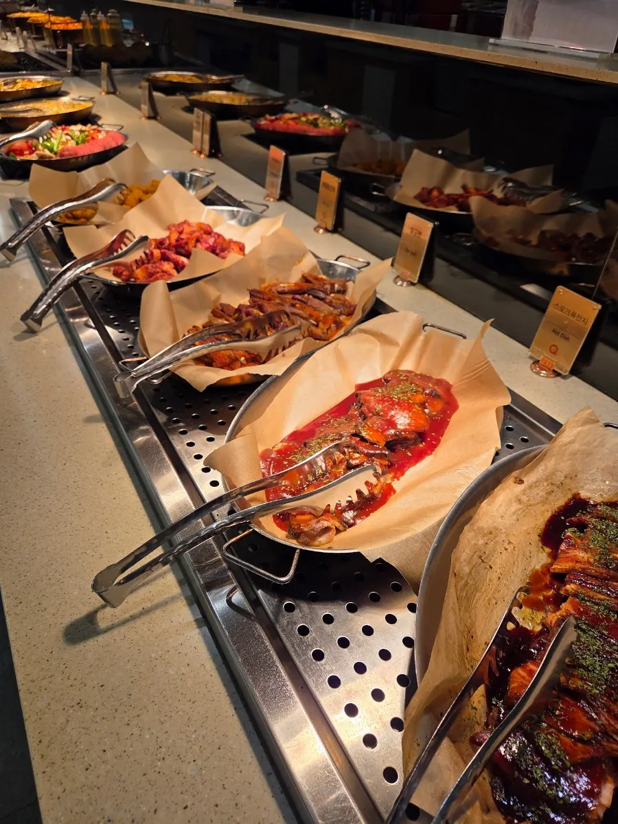 A variety of hot Western dishes