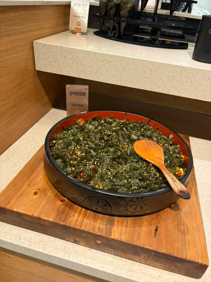 Mesa con diversos rolls