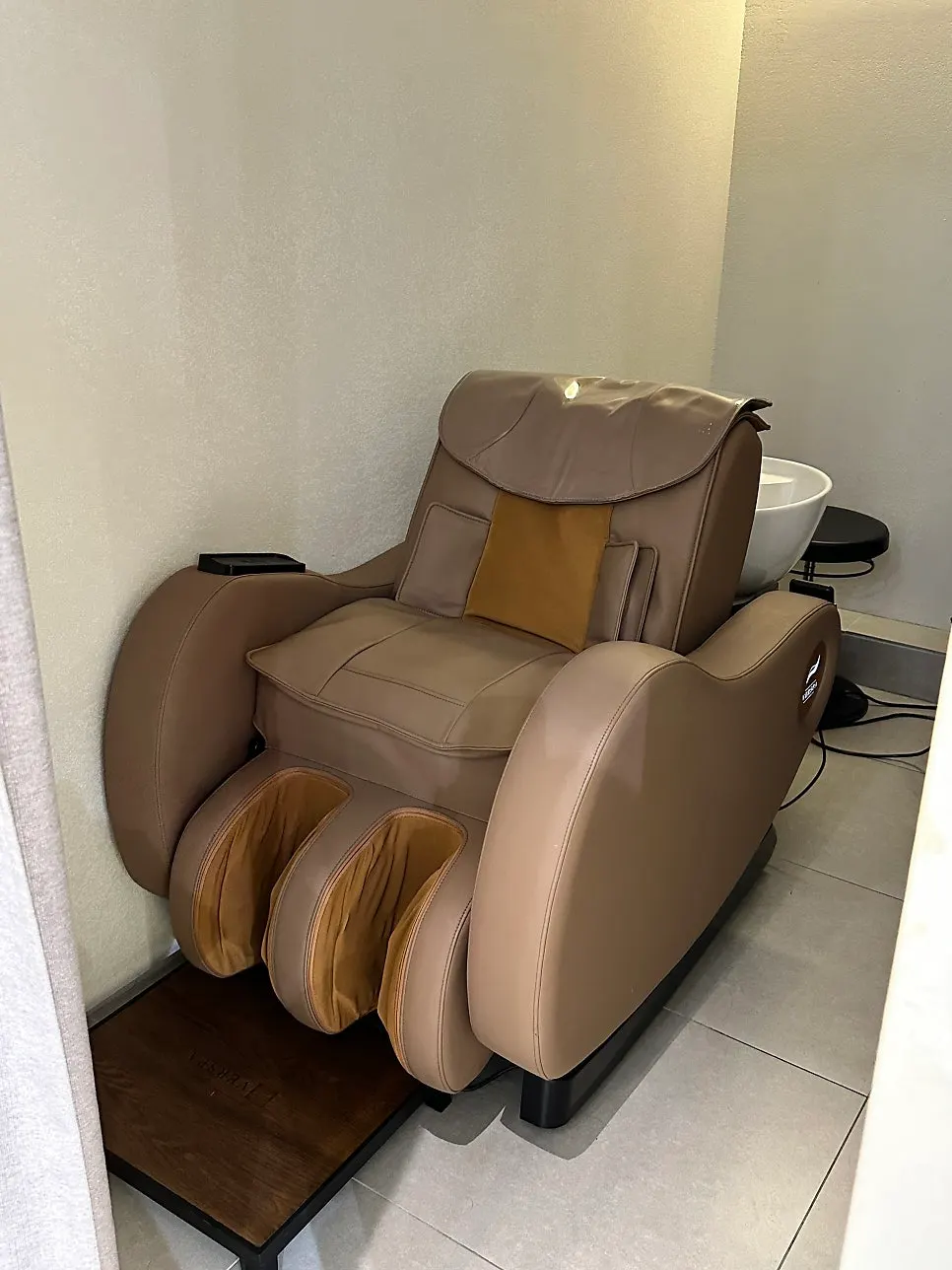 Massage chair used during the clinic treatment