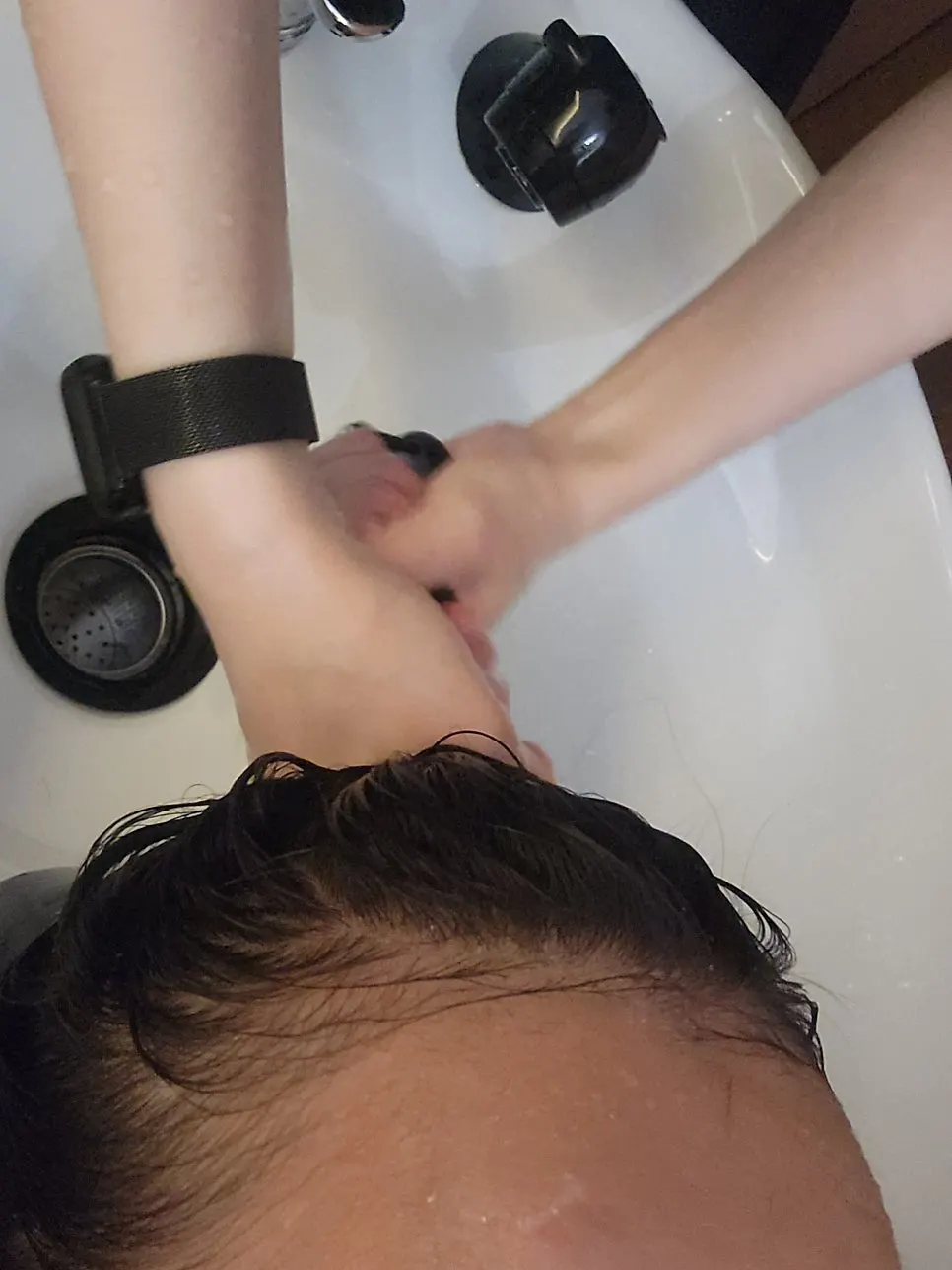 Medium-length perm rollers and heat processing