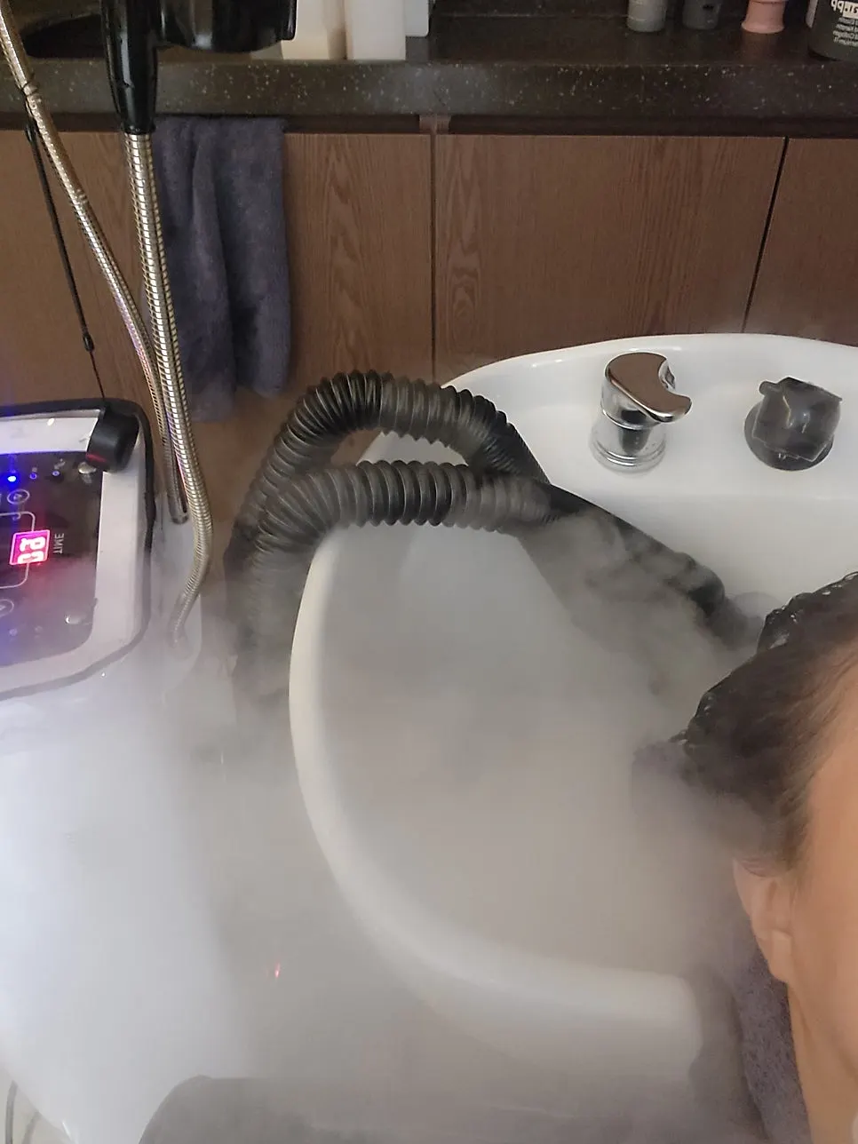 Medium-length perm rollers and heat processing
