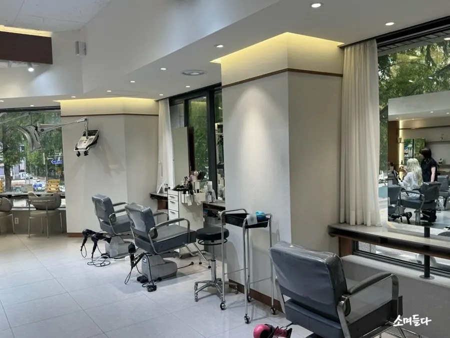 Interior design at Yeum Hair Nowon District Office