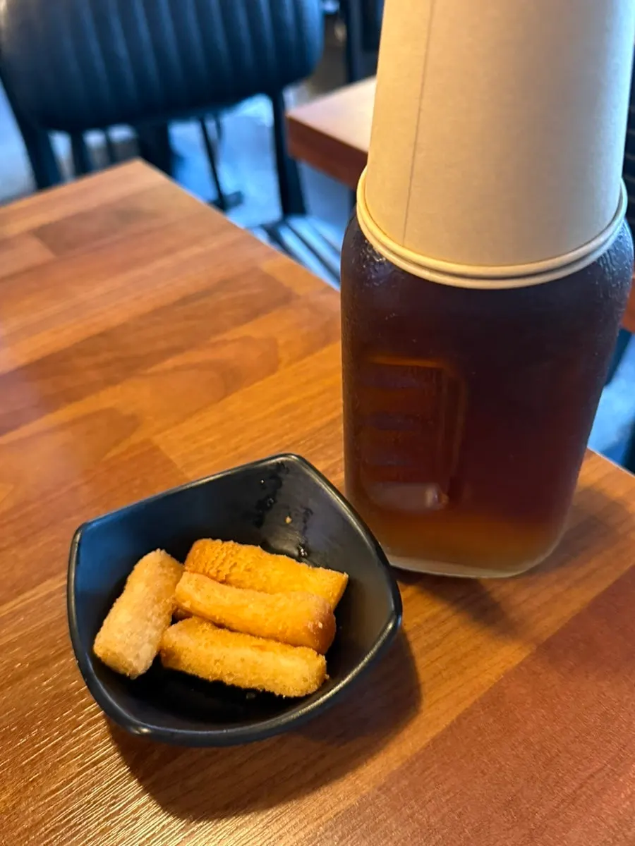 Nuridam's fried-bread-style complimentary snack