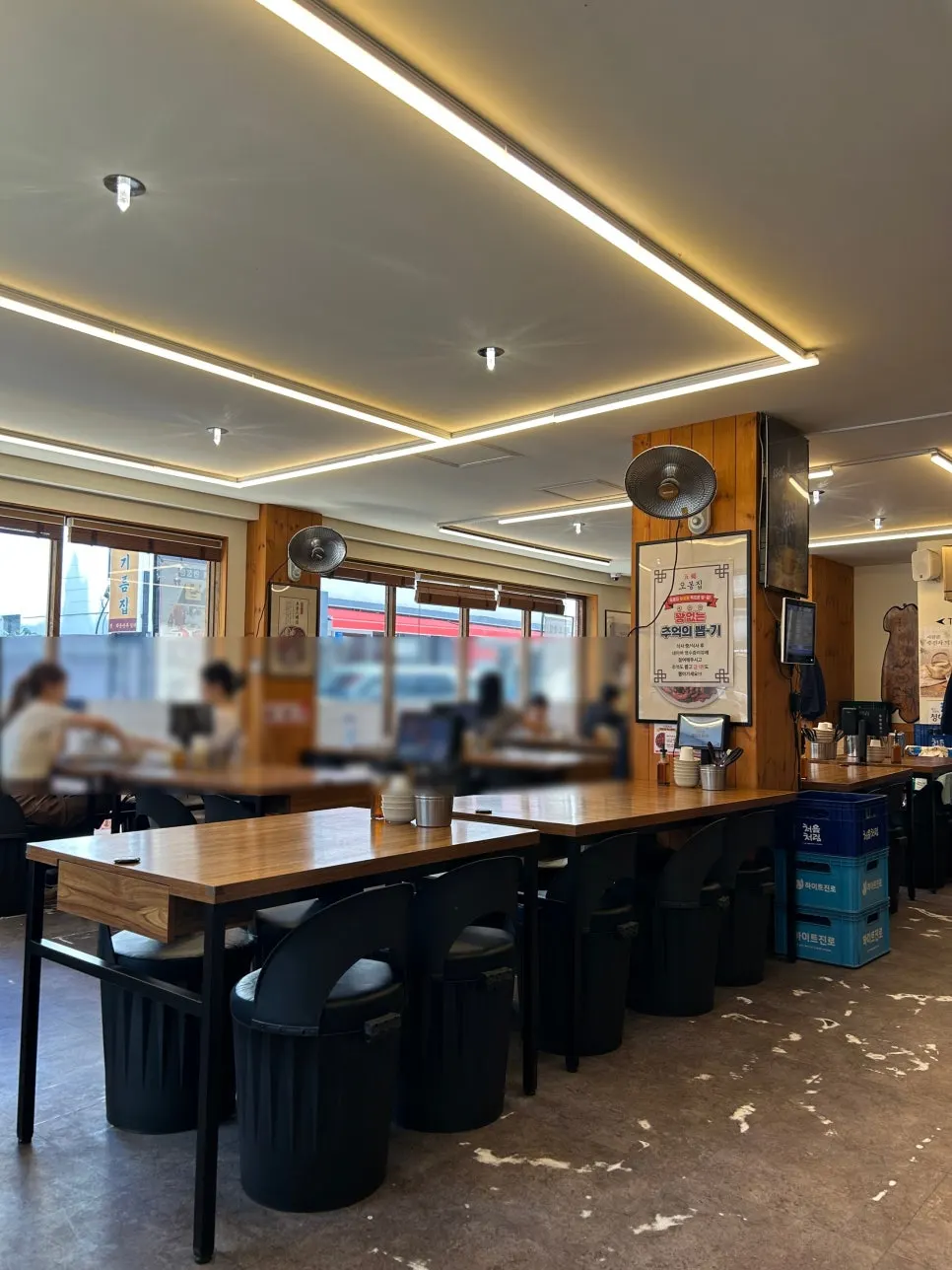 Group room seating at Obongjip Samseong Branch