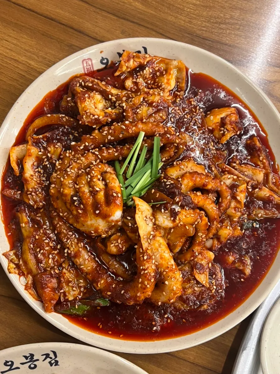 Side dishes at Obongjip Samseong Branch