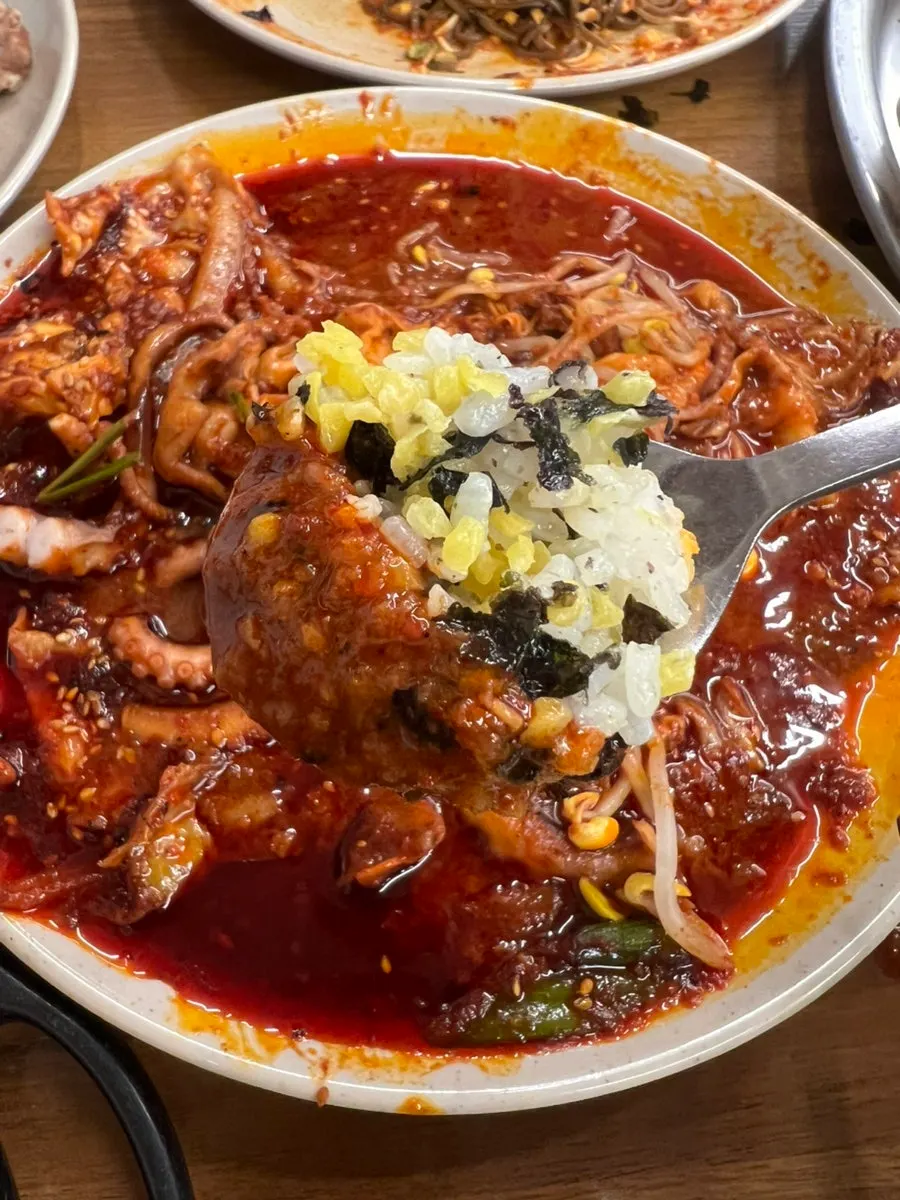 A plate of the Nakji Obongjip Special
