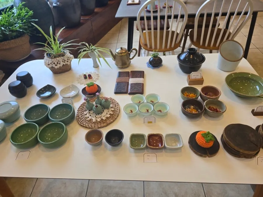 A view of an Ochan Hoedong hanjeongsik course dish