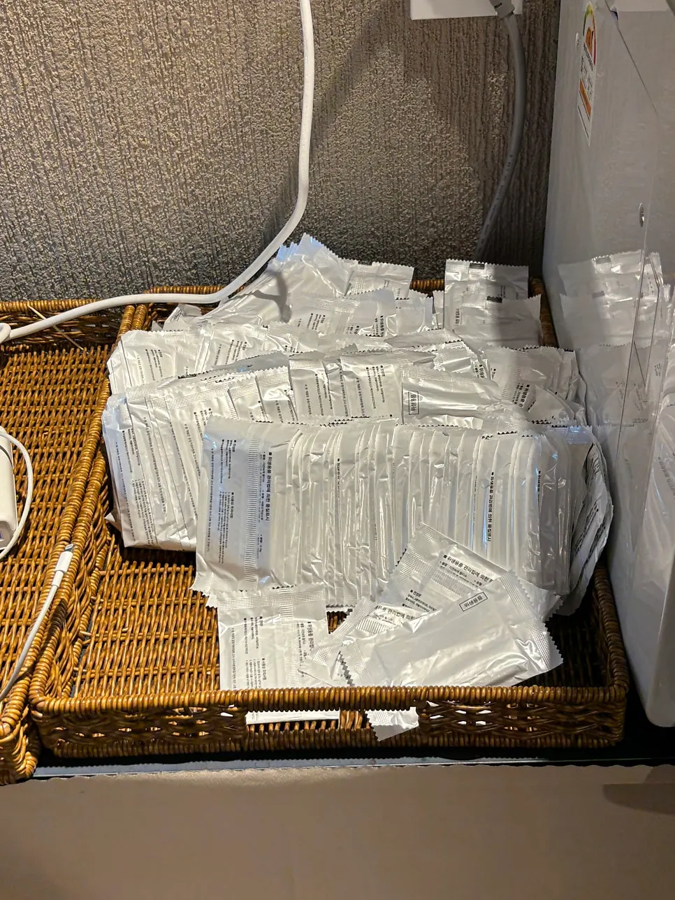Water, napkins and wet wipes on the self-service bar