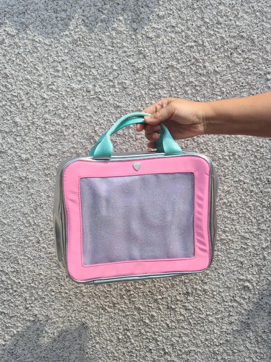 Wash bag color design