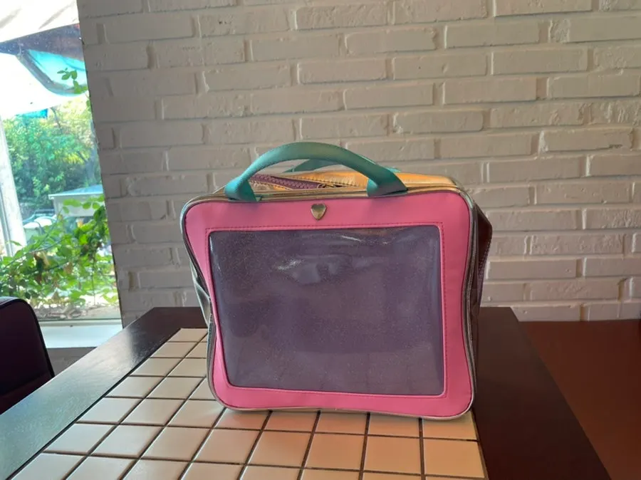 ODDBBI Love Love Wash Bag product