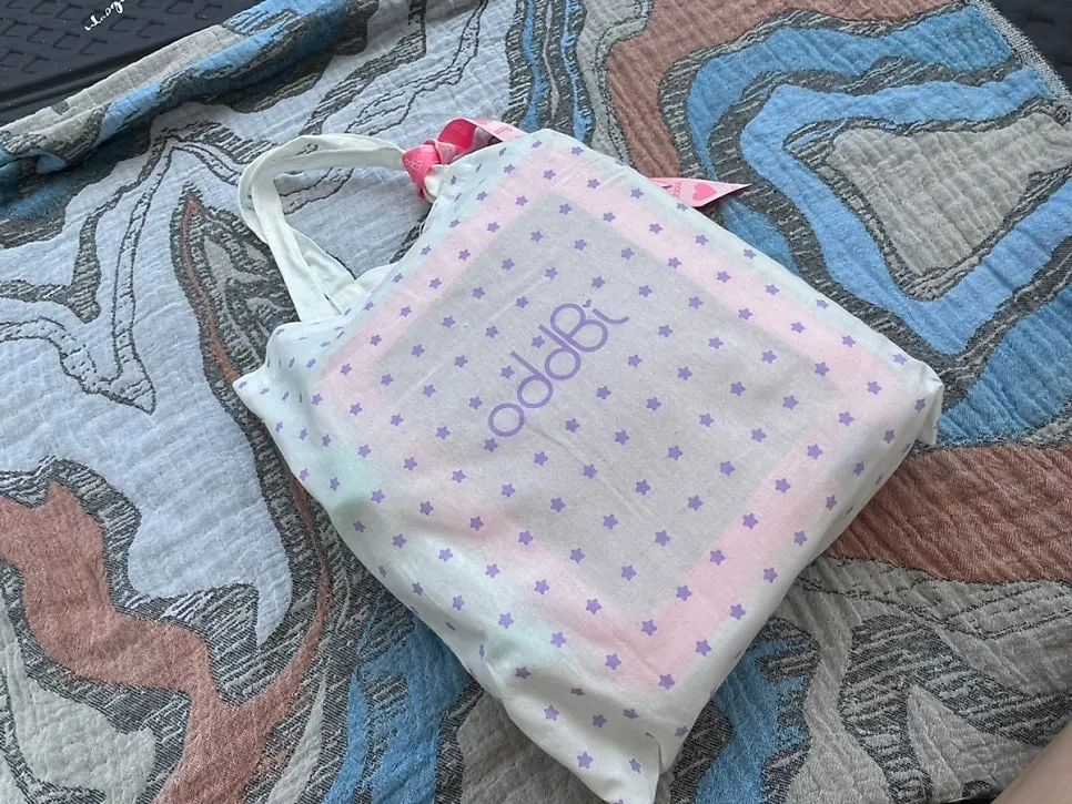 Mini pouch for small belongings