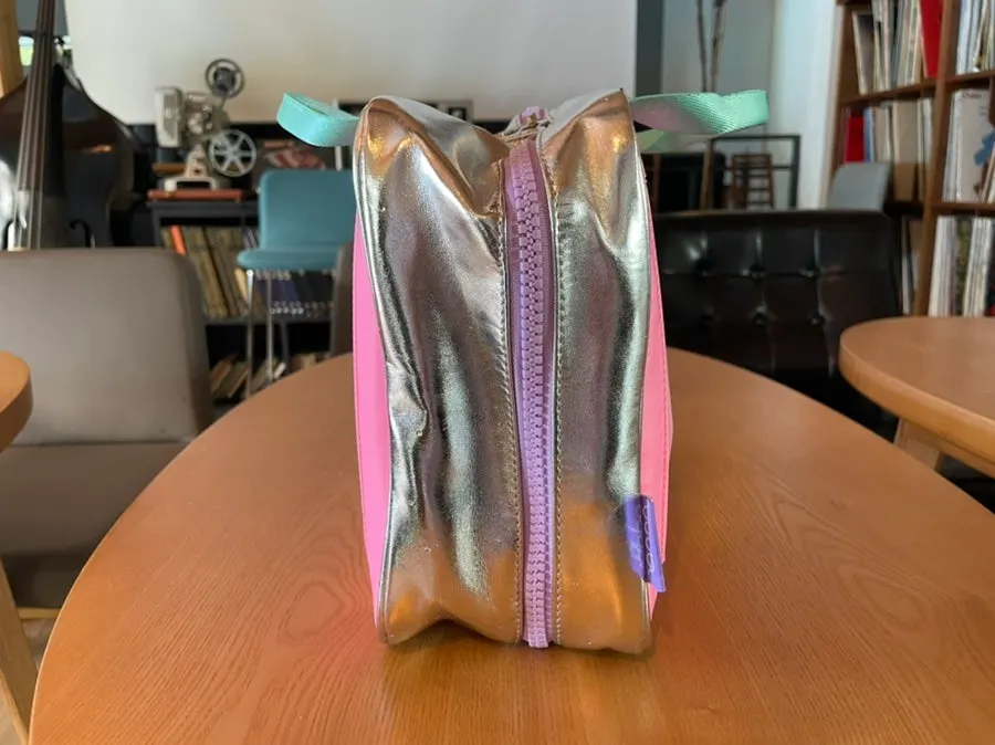Eco bag used to carry a change of clothes