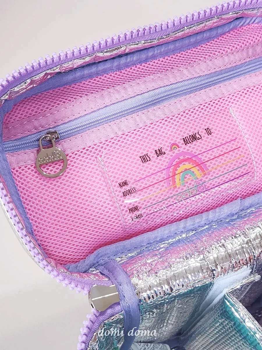 Odebi cooler bag with a name tag