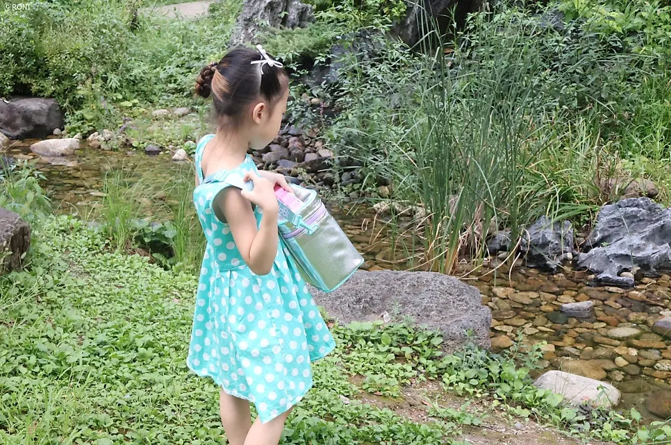 Mini insulated bag for picnics