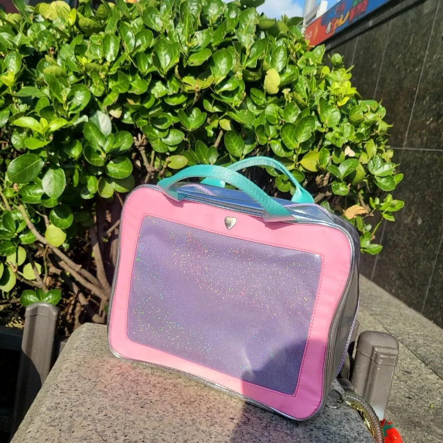 햇빛 아래 반짝이는 워시백