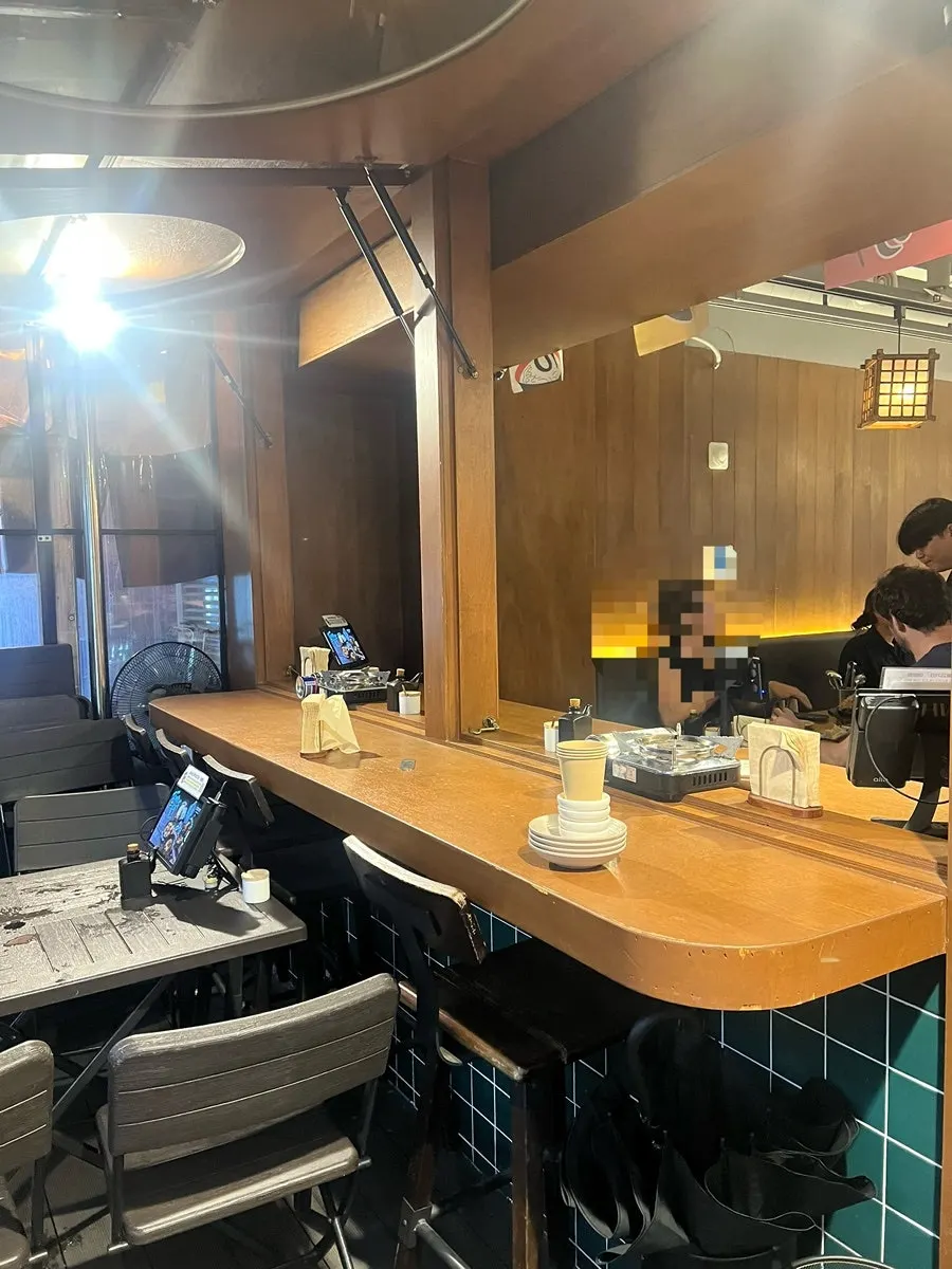 신논현역 7번출구 인근 오뎅오색 강남역점 입구