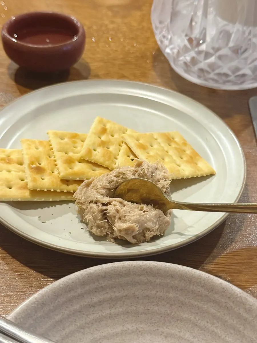 A piece of oden that looks like rice cake