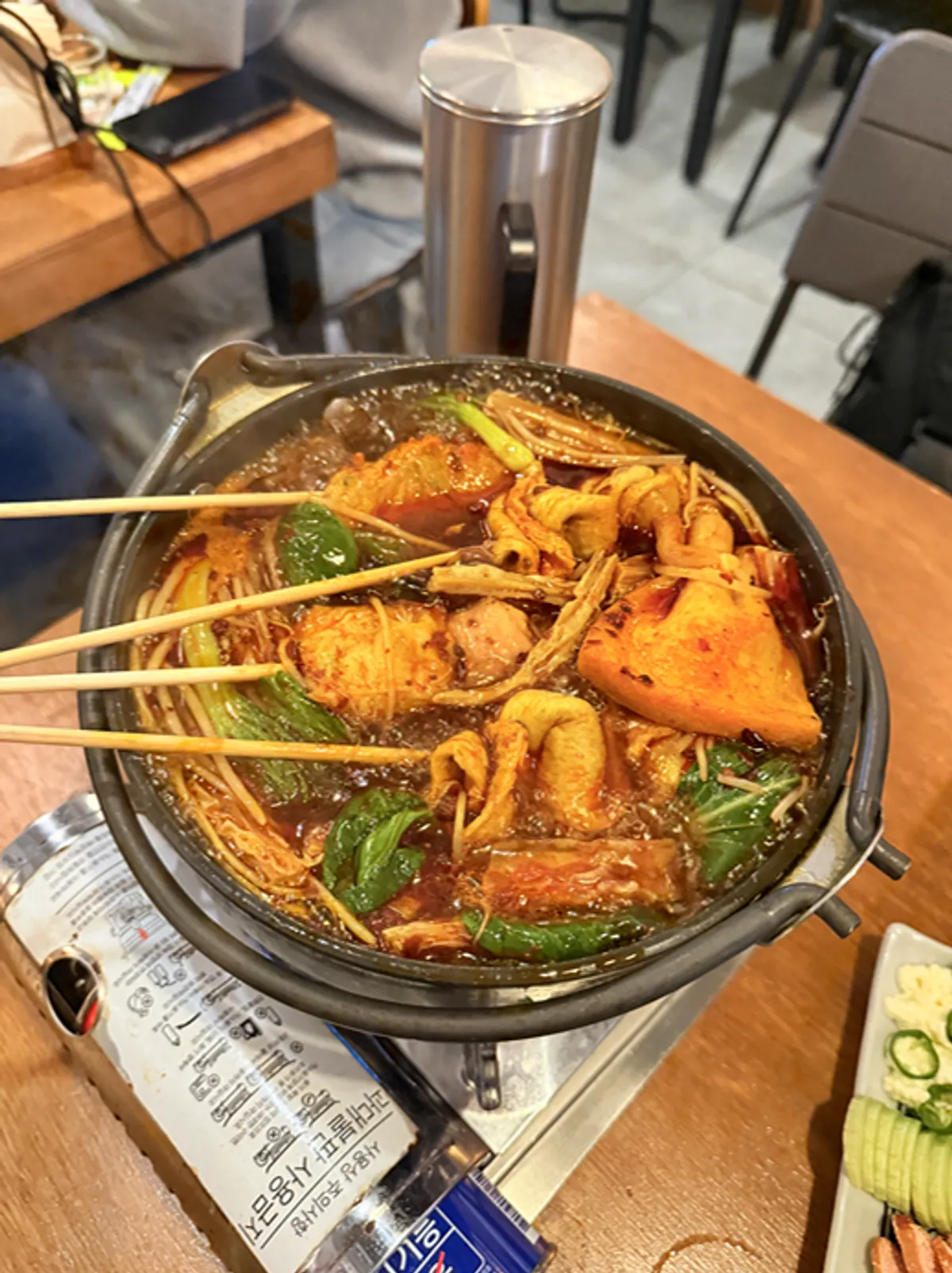 오뎅과 푸주, 중국 당면이 들어간 마라오뎅탕