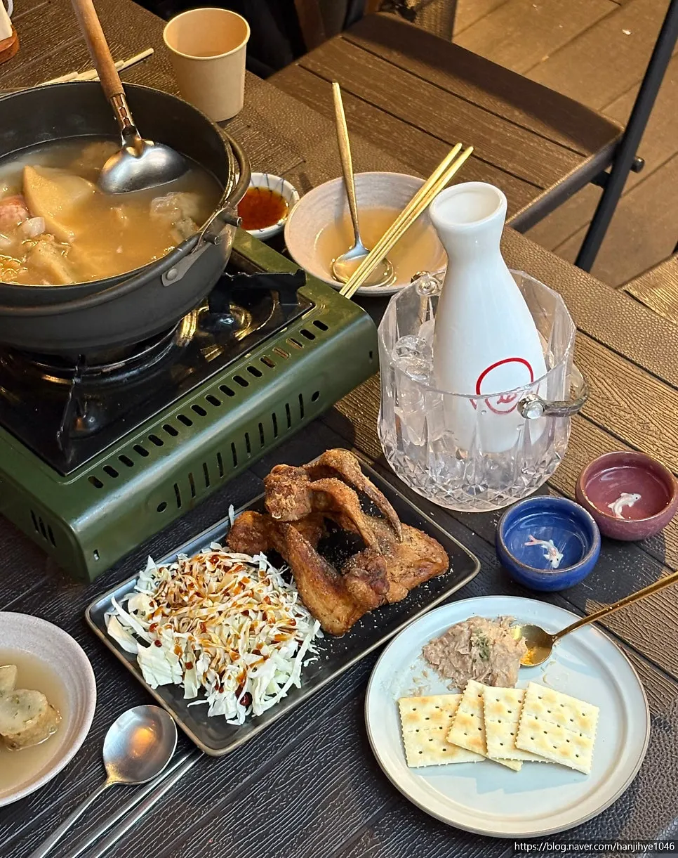 버너 위에서 끓는 부산 수제오뎅 세트