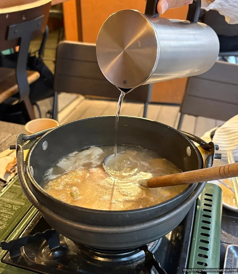 해피아워에 주문한 2,900원 카스 생맥주
