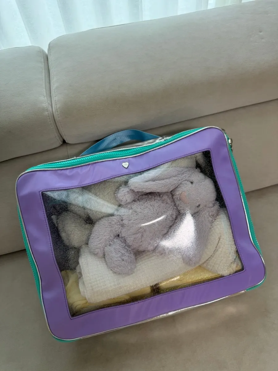 대형 여행용 파우치 수납 모습