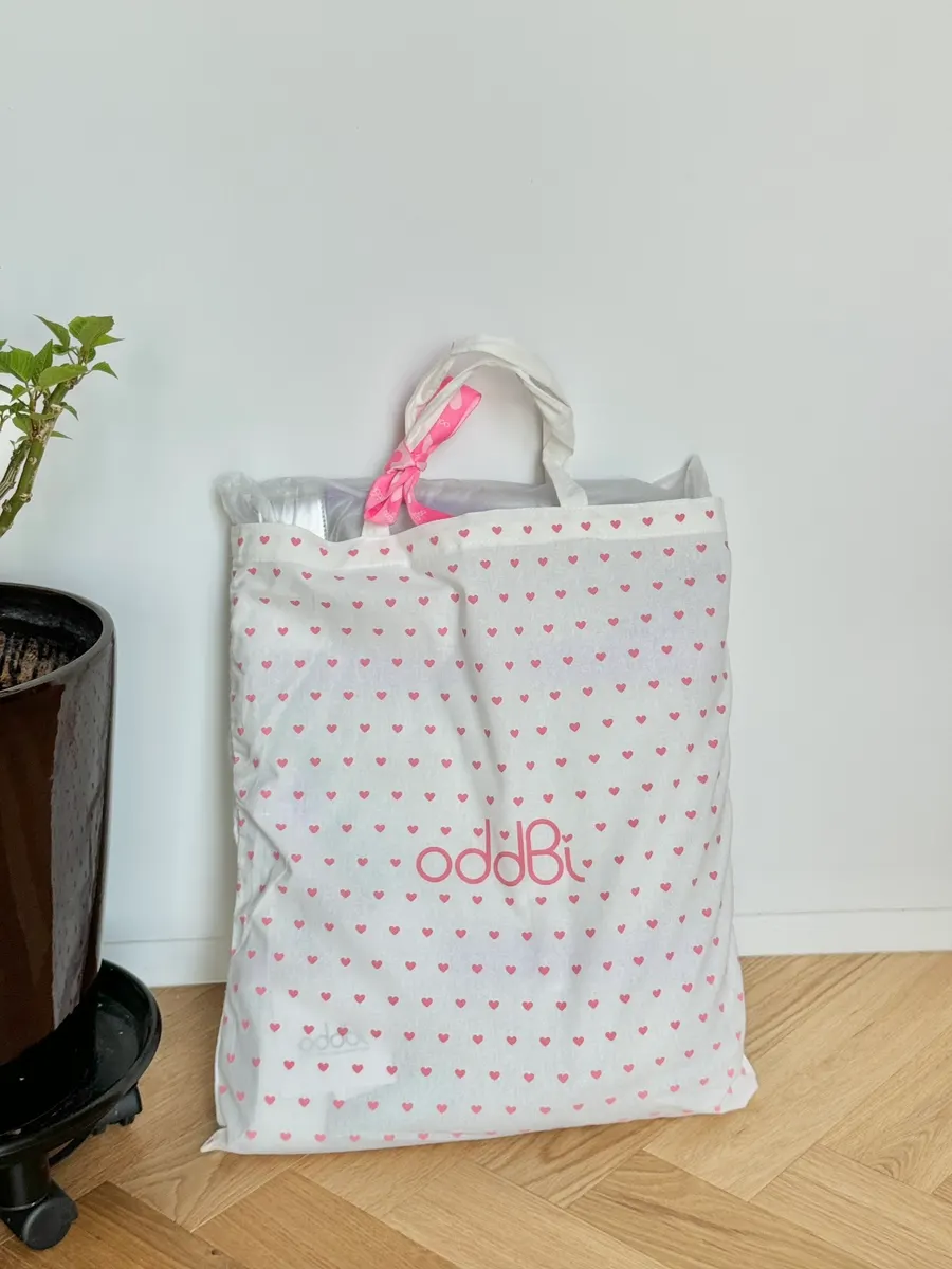 ODDBBI beach bag set contents