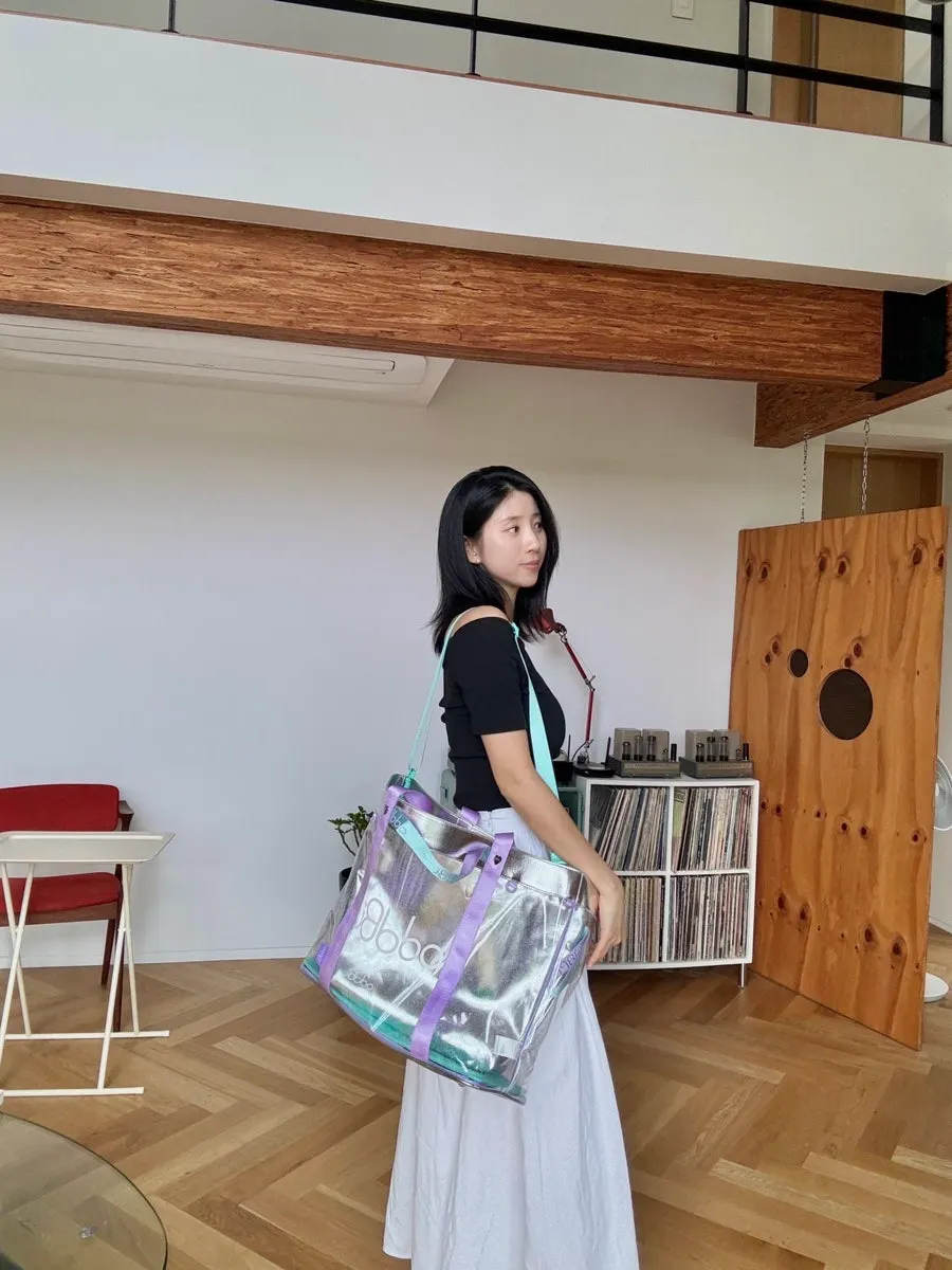 Beach bag overall size reference image