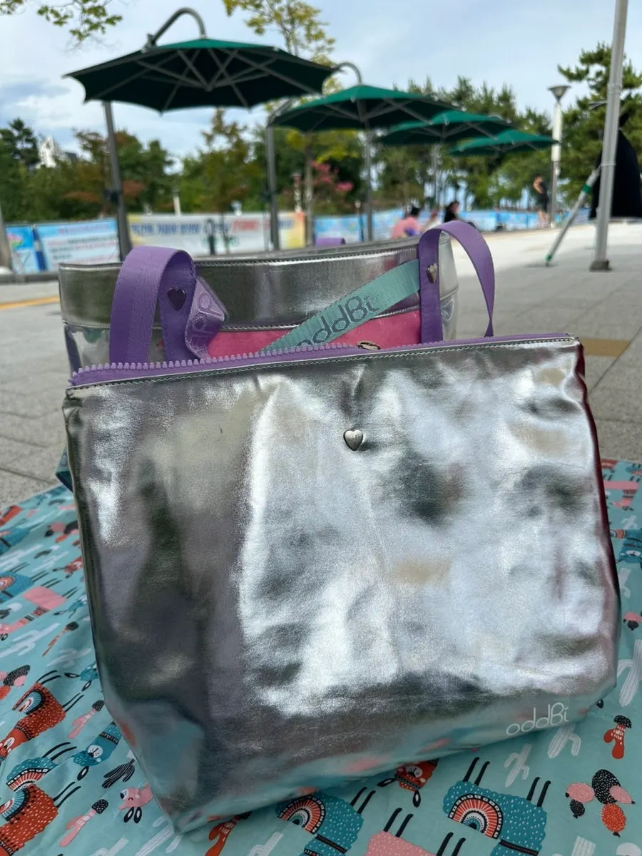 Beach bag and removable cooler pouch