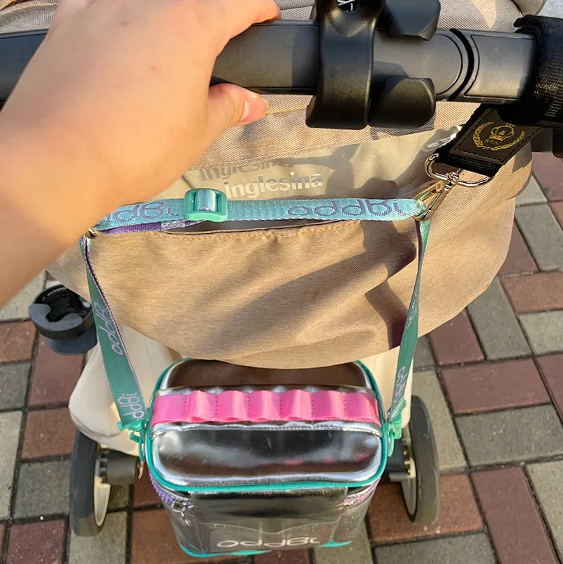 Baby food cooler bag with strap attached