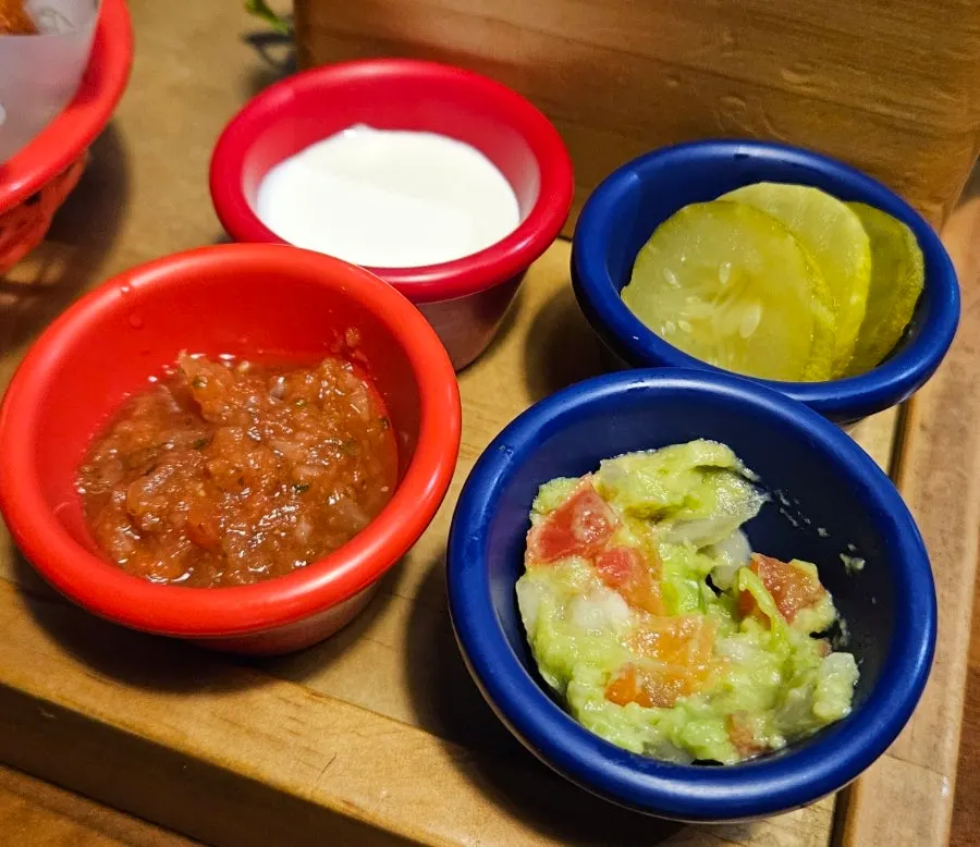 Salsa and guacamole served with the combo platter
