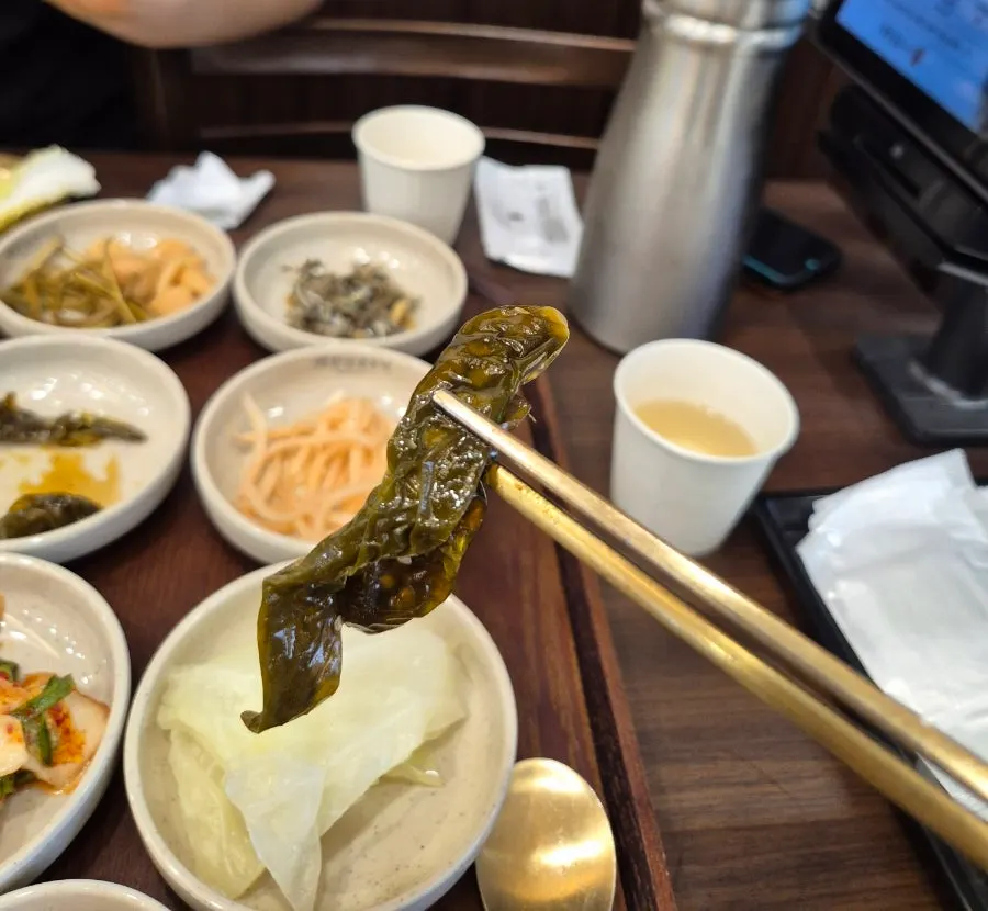 밥과 함께 먹은 밑반찬 한 상