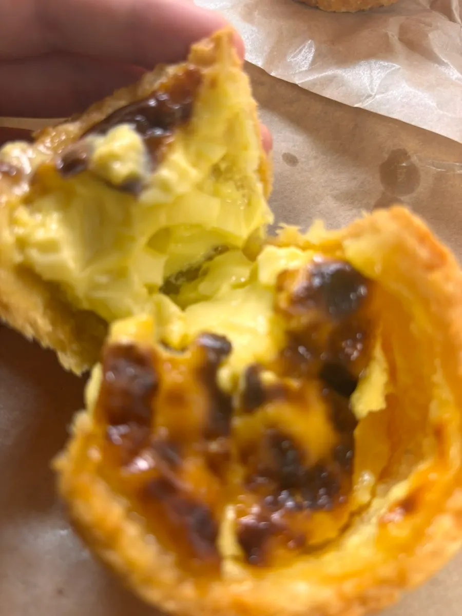 Egg tart with cream filling