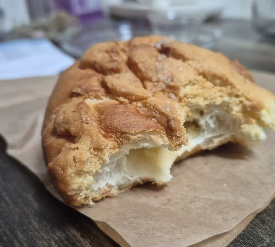 Egg tart yang sudah dibungkus