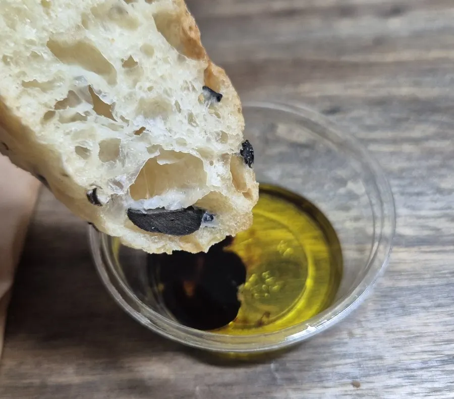 Soboro salt bread yang kenyal